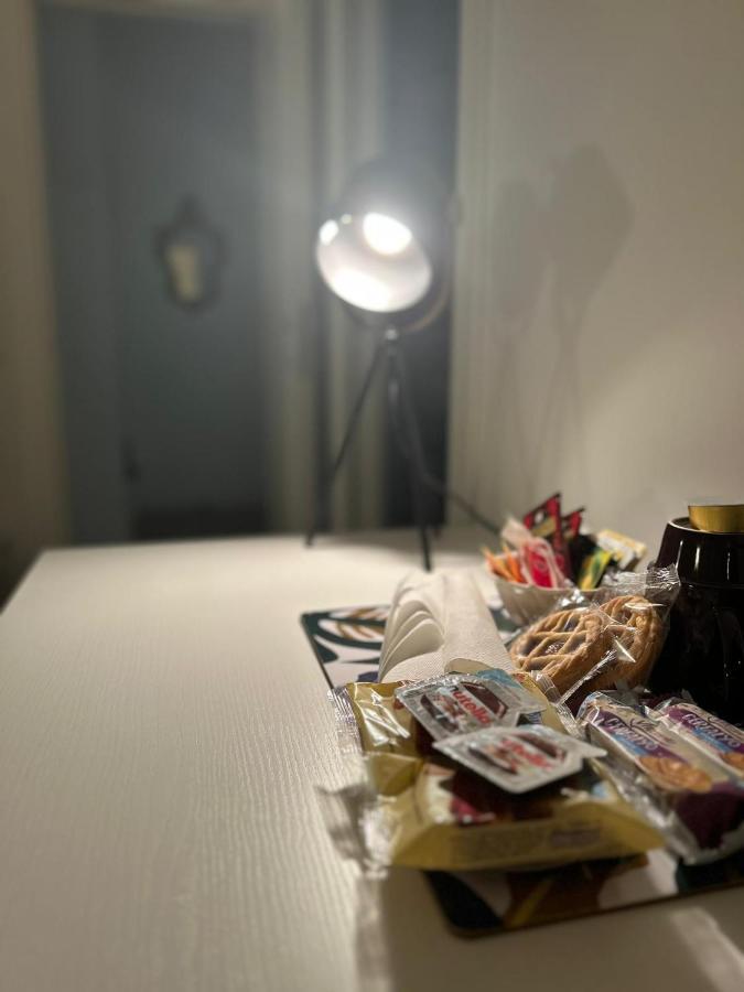 Tiziana'S House Bed and Breakfast Salerno Buitenkant foto